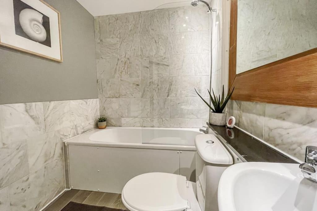 Lofty Apartment In Plymouth Ngoại thất bức ảnh